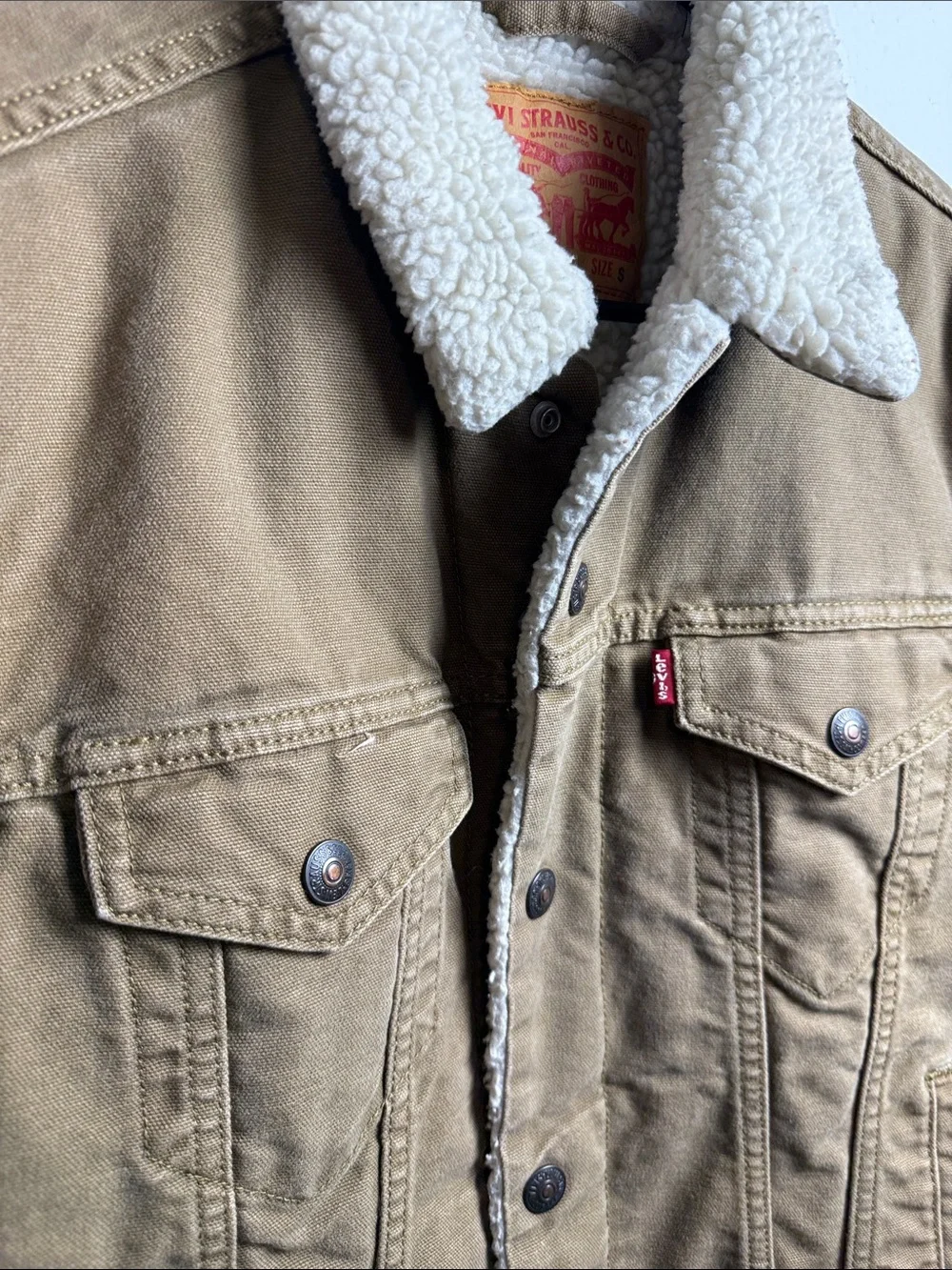 Levi’s Men's Sherpa-Lined Canvas Jacket - Tan